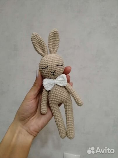 Вязаный зайка