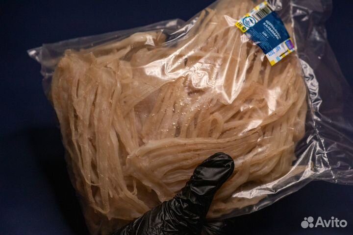 Щупальца кальмара сушеные. Кальмар сушеный