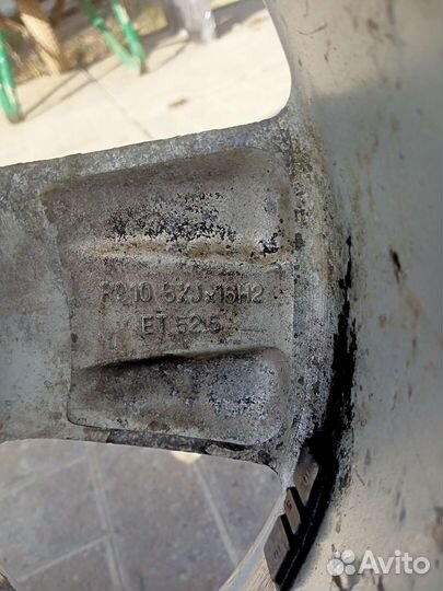 Yokohama 704R 215/60 R16