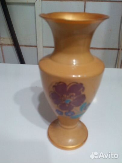 Ваза керамика, перламутр, дерево, глина, алюминий