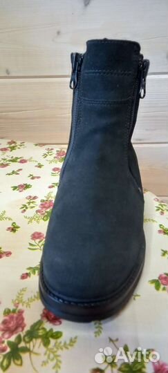 Ботинки женские