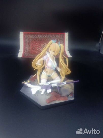 Аниме фигурка девушка с винтовкой