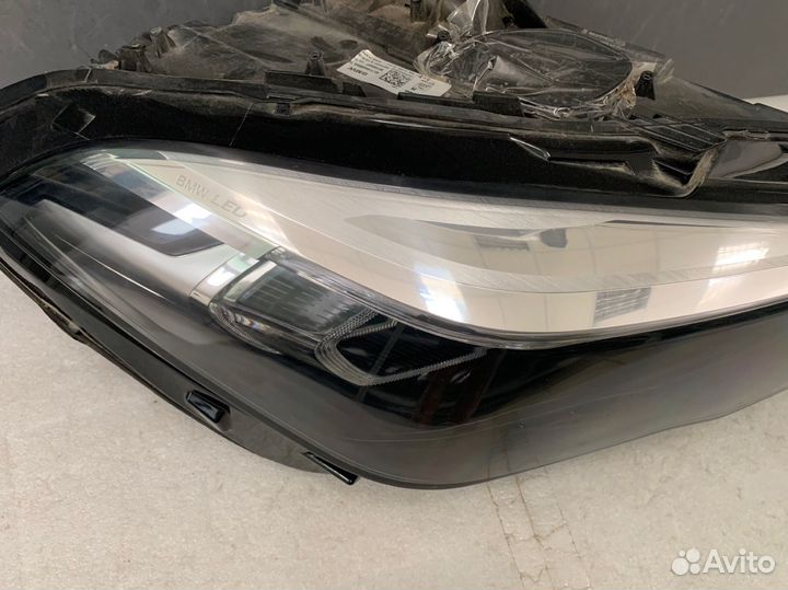 BMW 2-Series F44 LED фара правая