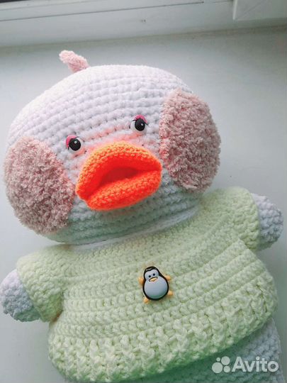 Плюшевый утенок