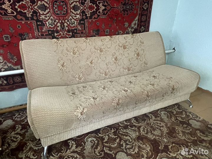 Диван книжка бу