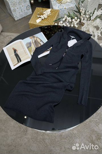 Невероятно красивое платье brunello cucinelli