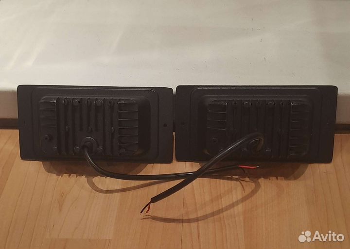 Фары противотуманные LED 12-24V