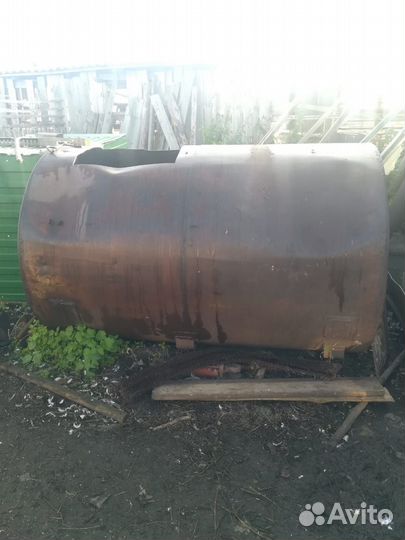 Емкость металлическая