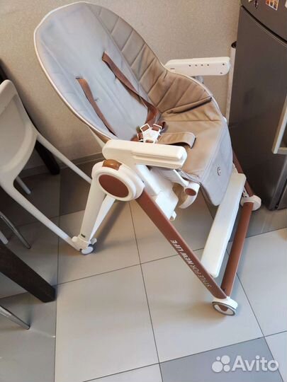 Стул для кормления happy baby berny v2