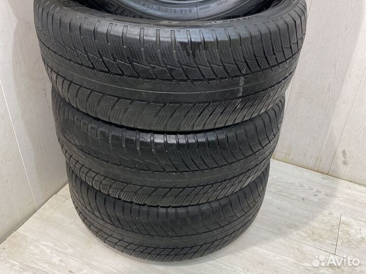 Bridgestone Blizzak LM-001 7.5/50 R19 105V