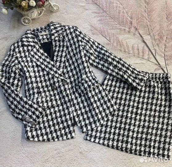 Стильный костюм для девочки