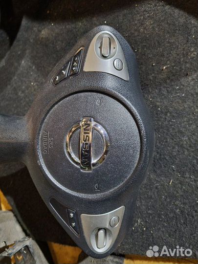 Подушка безопасности Nissan Juke F15 1.6 DDT 2011