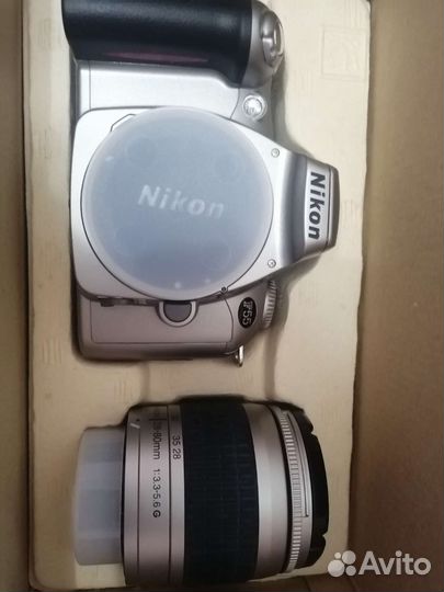 Зеркальный пленочный фотоаппарат nikon F 55 Kit