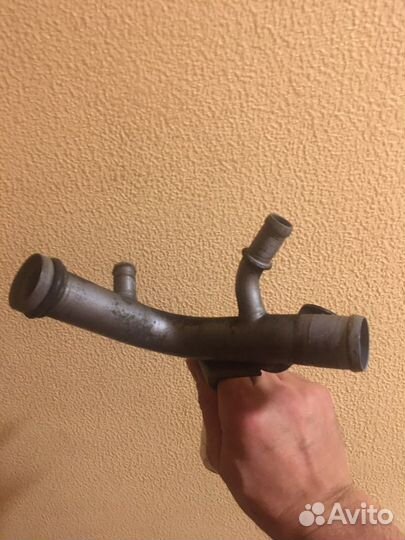 Патрубок M9R 14053JG73A