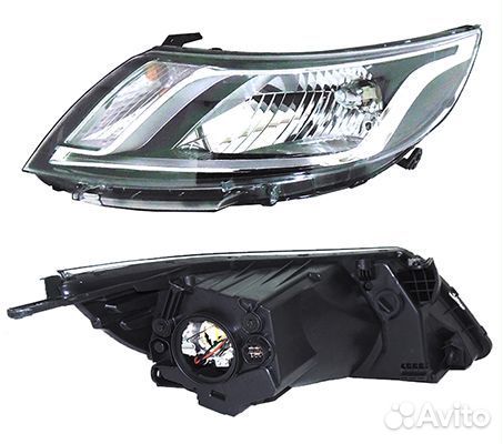 Правая передняя фара на Kia Rio 3 2014