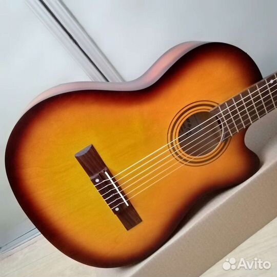 Гитара новая акустическая широкий гриф