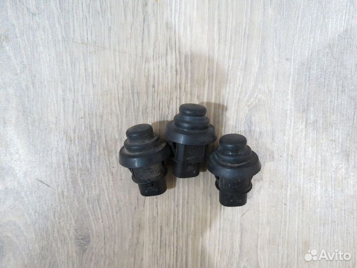 Концевик LADA Vesta SW Cross