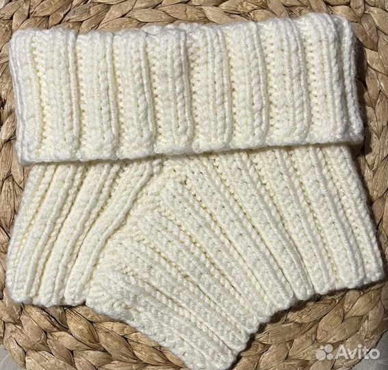 Шапка вязаная женская