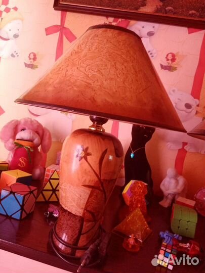 Лампа настольная