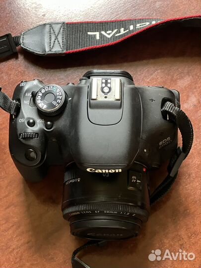 Зеркальный фотоаппарат