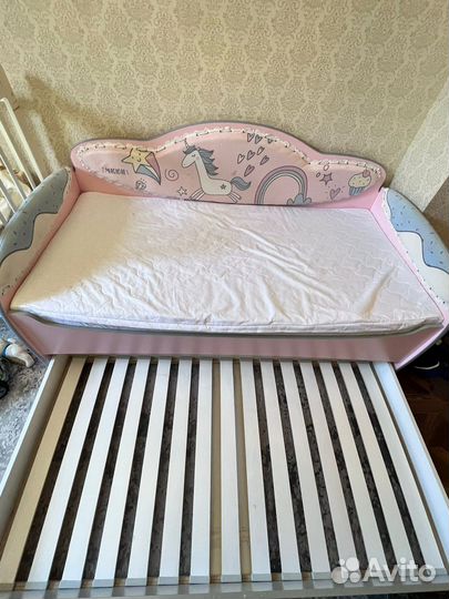 Детская кроватка