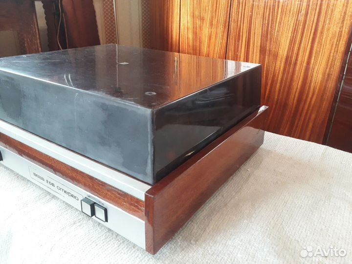 Виниловый проигрыватель Вега 206 стерео