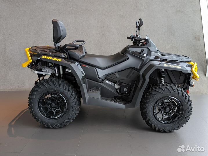 BRP Can-Am Max XT-P 1000