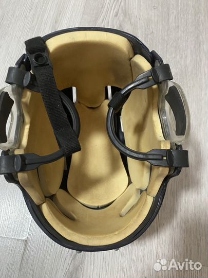 Хоккейный шлем bauer