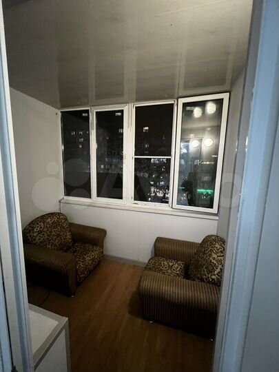 2-к. квартира, 55 м², 4/10 эт.