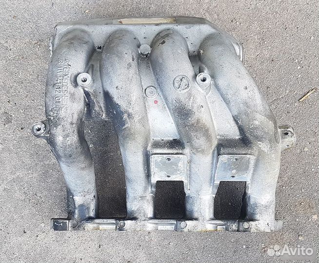 W202 Mercedes C Коллектор впускной 1111411201 2.2б