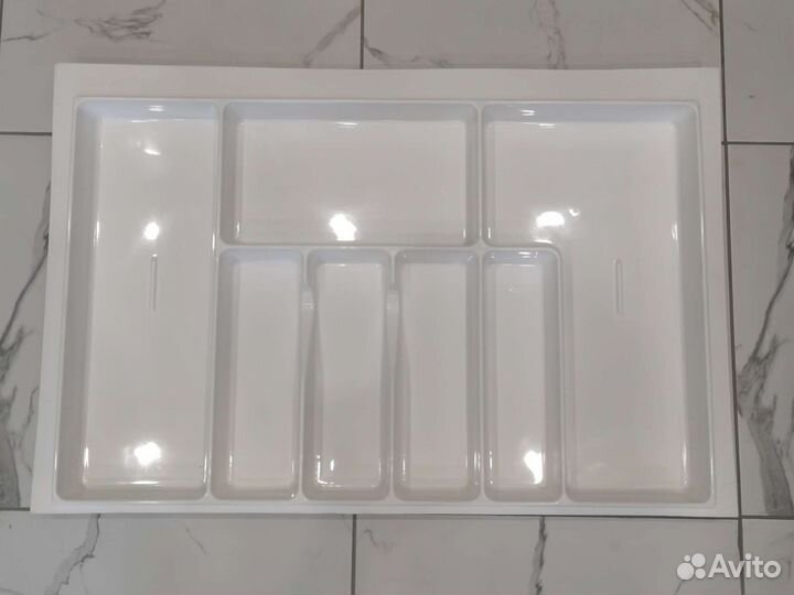 Лоток для столовых приборов