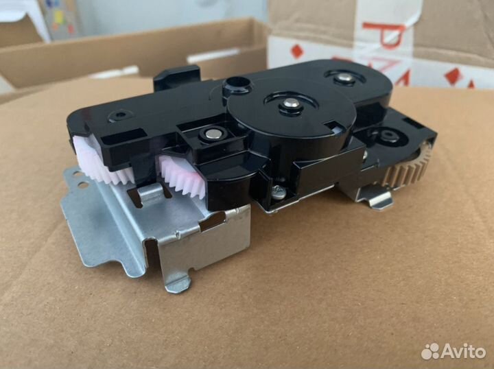 302RV94020 Привод термоблока Kyocera Новый