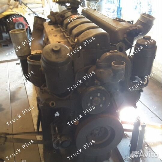 Двигатель Mercedes OM460