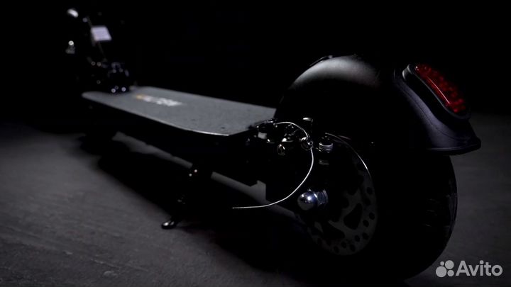 Ремонт электросамокатов. Ремонт сигвеев