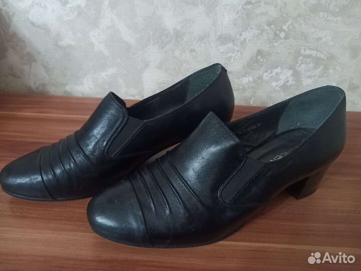 Туфли кожаные женские