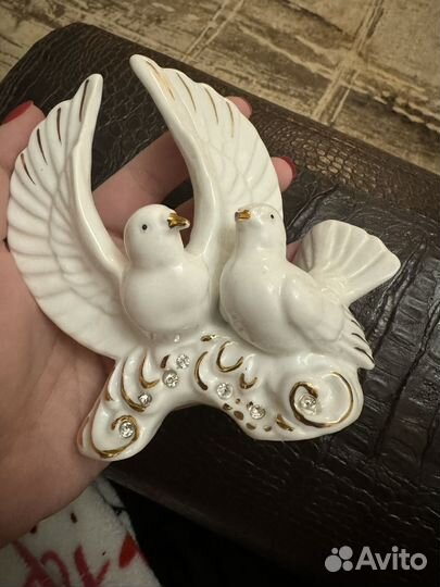Фарфоровая фигурка 