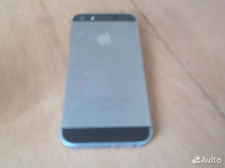 iPhone 5S, 16 ГБ