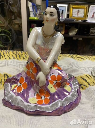 Статуэтка Цыганка земфира