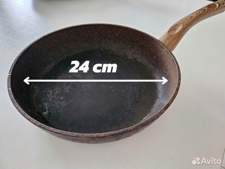 Сковорода 2 шт бу алюминий 26 см 24 см