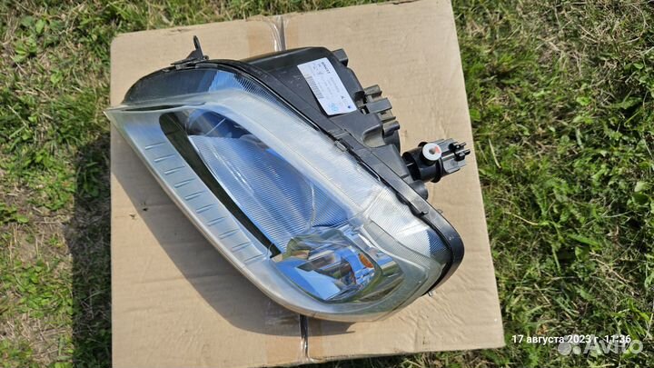 Фара renault logan левая 8200708804