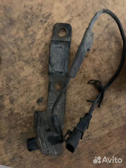 Датчик коленвала Faw 1010 2005