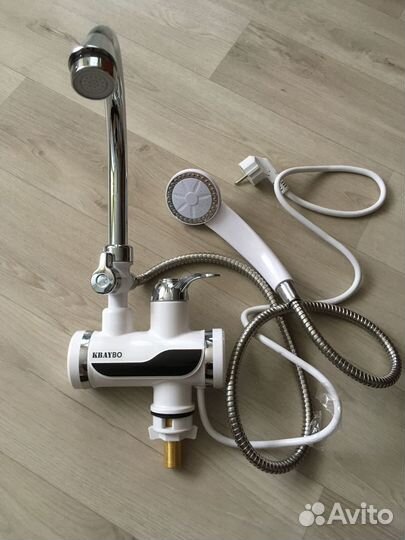 Водонагреватель проточный электрический