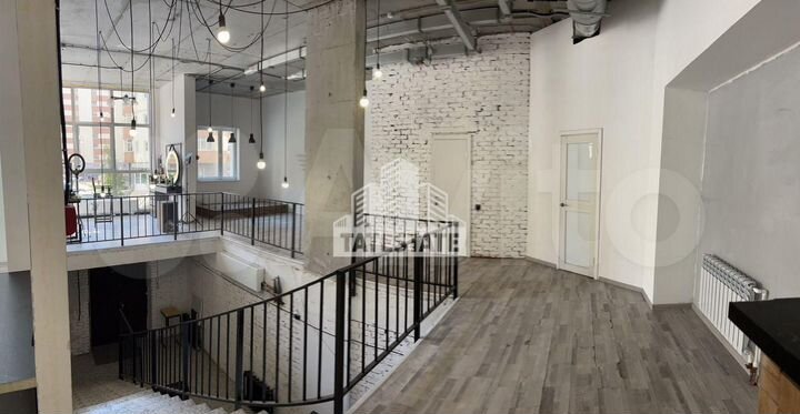 Аренда с панорамой, Адоратского, 120 м