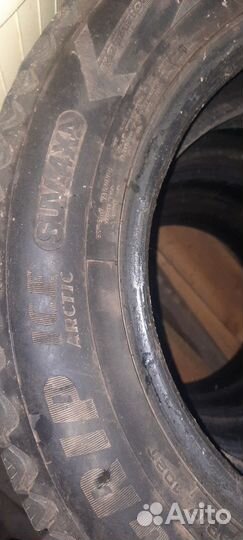 Goodyear UltraGrip Ice Arctic SUV 225/65 R17 102T