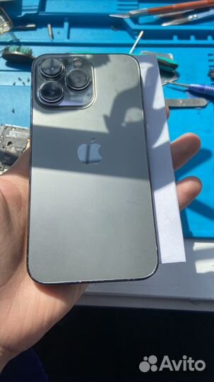 Переклейка заднего стекла iPhone