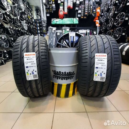 Maxxis Victra Sport VS-5 SUV 275/40 R20 и 315/35 R20 106Y