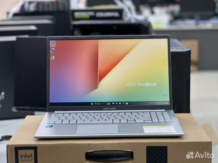 Новый Asus VivoBook IPS N200 с подсветкой