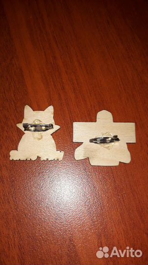 Деревянные значки