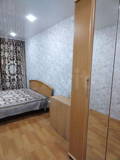 Комната 14 м² в 4-к., 4/5 эт.