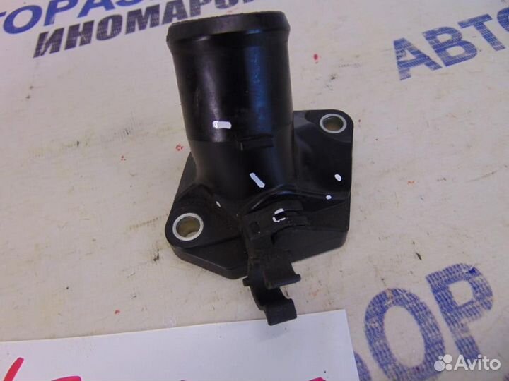 Крышка термостата для Nissan Tiida 1 2004-2014г